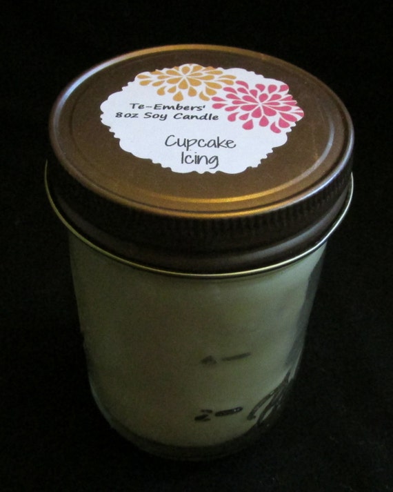 Vanilla Frosting Scented 8oz Soy Candle by TeEmbers on Etsy