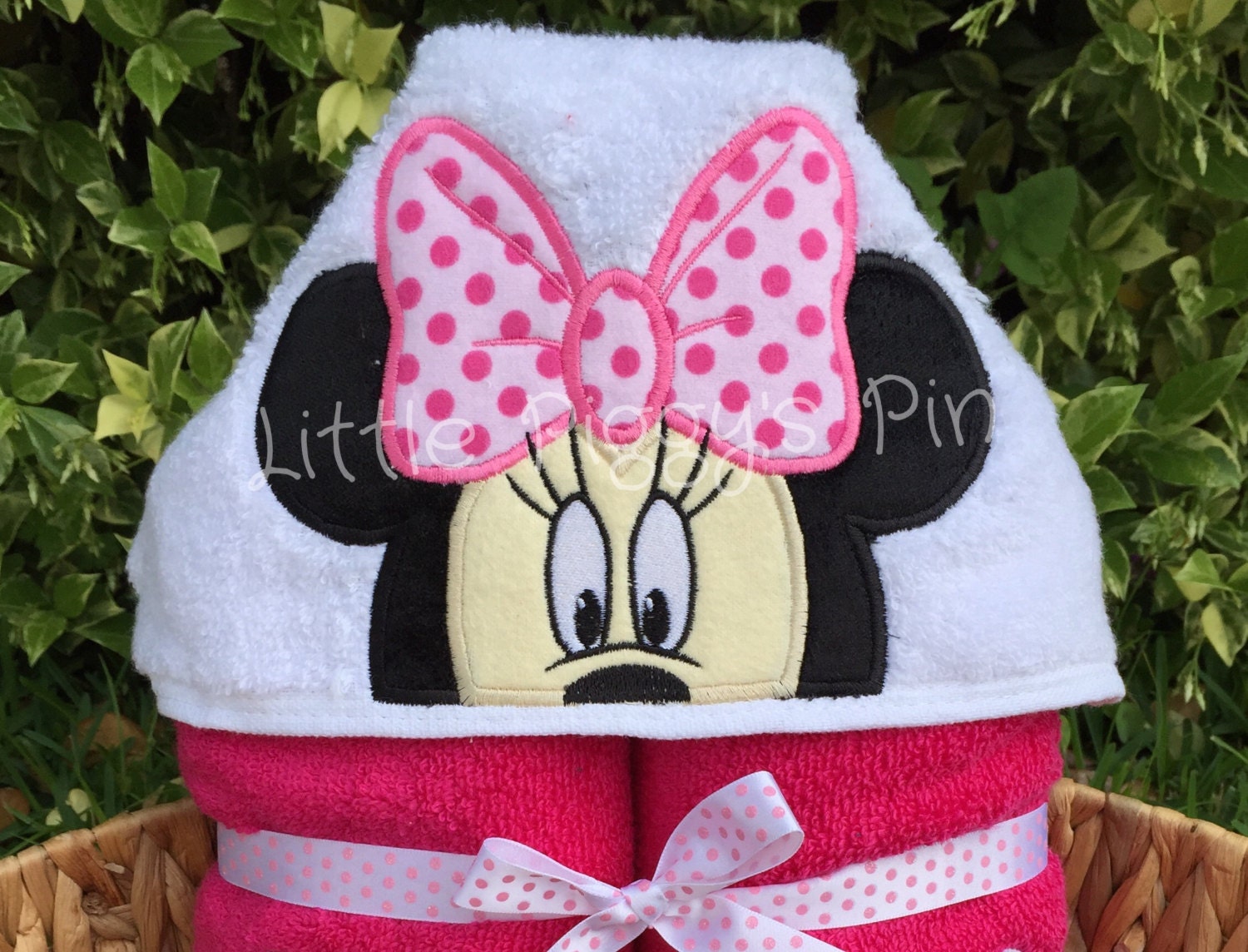 Mn Mouse Peeker Hooded Towel by LittlePiggysPin on Etsy