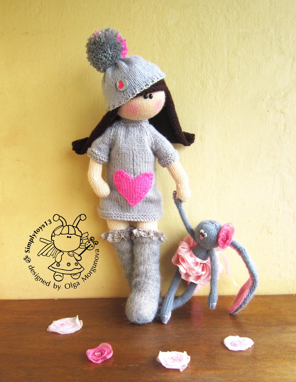 Doll Irishka knitting pattern knitted round. Amigurumi
