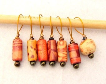 Wood Bead Knitting Stitch Markers - Set of 7 Handmade Knitting Markers - Small Wood Tube Bead Markers for US 9 Needles
