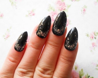 Press on Fake nails and Stiletto nails by niceclaws on Etsy