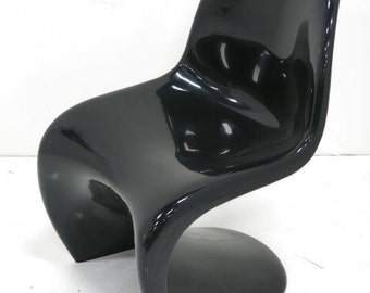 Ca. 1973 Verner Panton for Herman Miller fiberglass chair