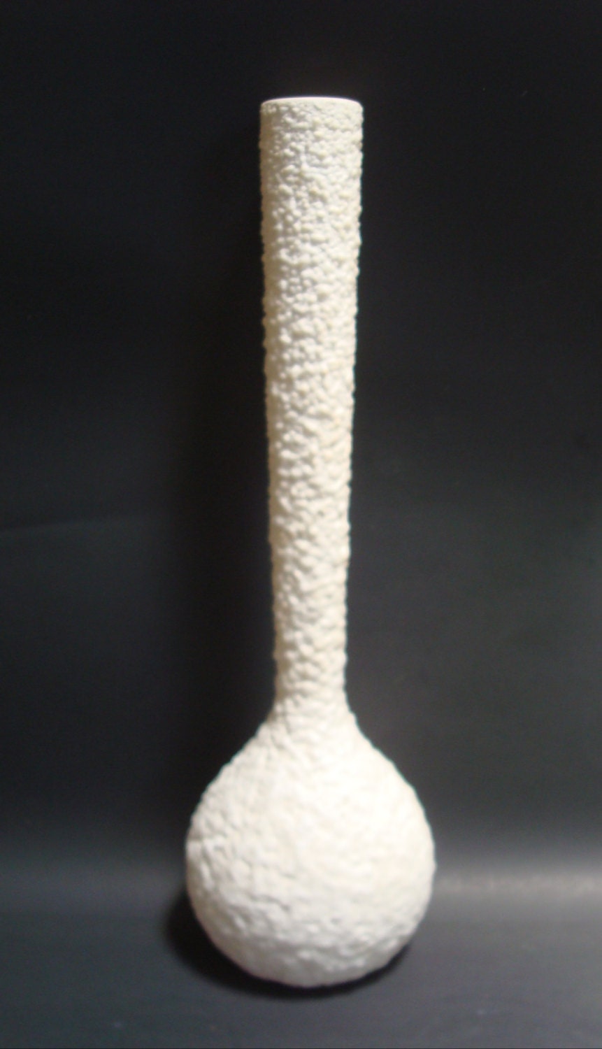 Vintage Royal Haeger Pottery Tall White Lava Glaze Vase. Mid