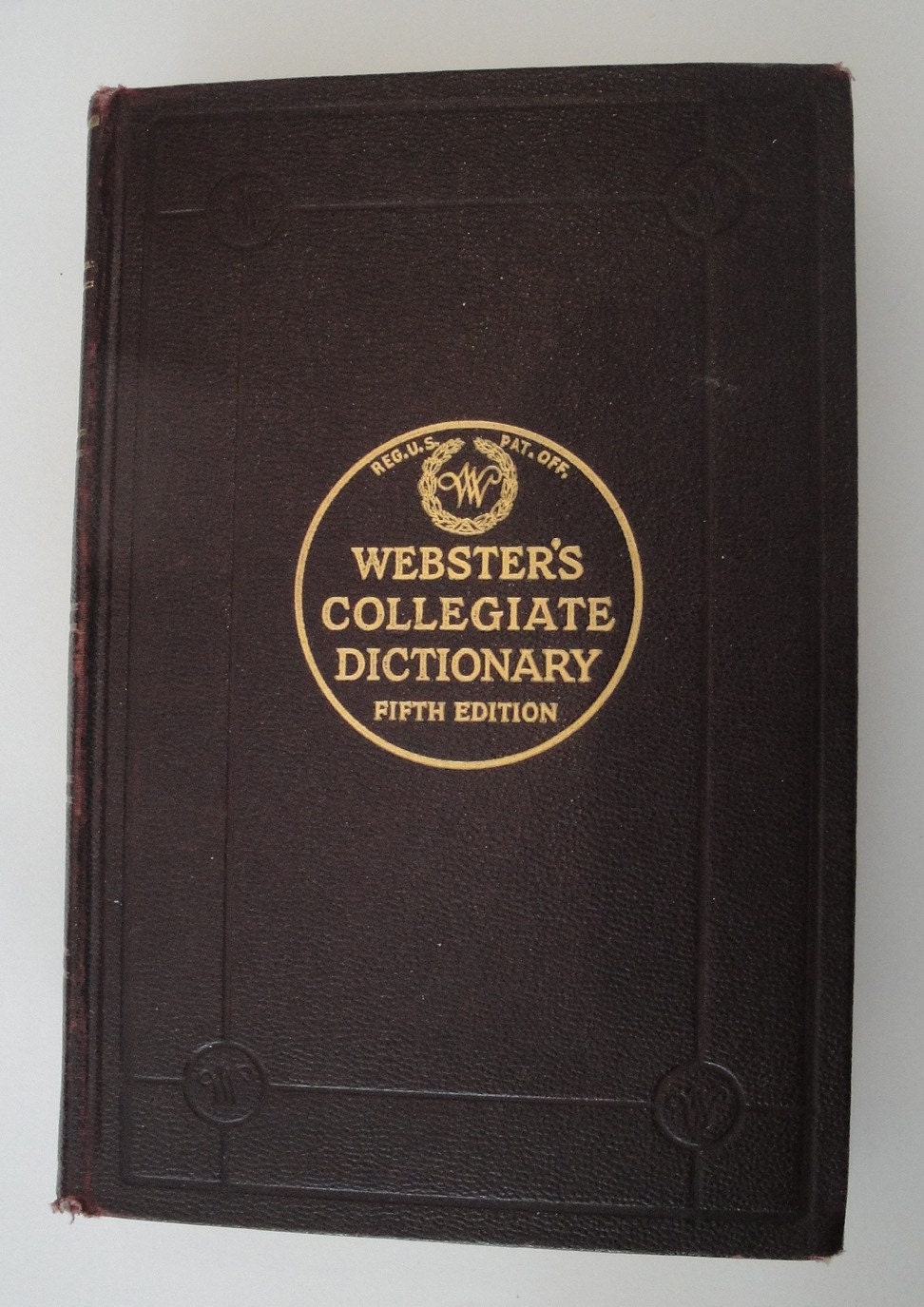 1942 Webster's Collegiate Dictionary Fifth Edition