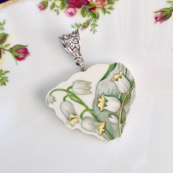 Lily of the Valley/Broken China Jewelry/Lily of the Valley Necklace Jewelry/Flower Necklace/Unique Necklace