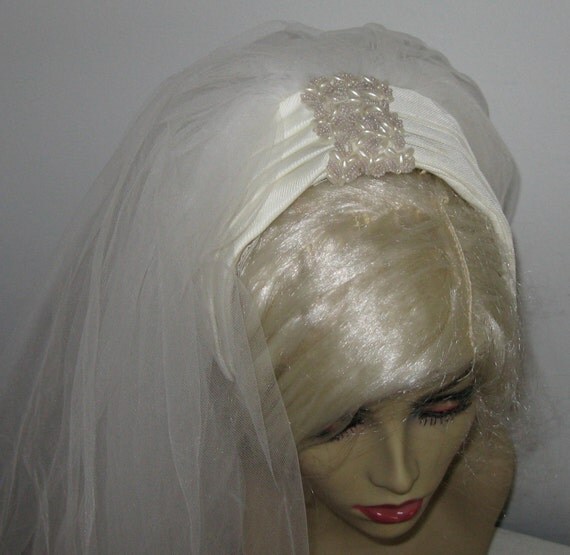 60s Beaded Bridal Veil . beaded headband veil . Beaded white