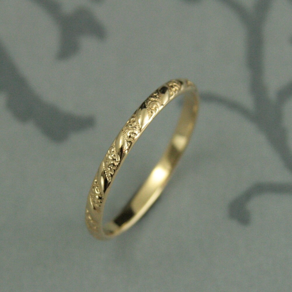 Pattern Gold Wedding Band | thin yellow gold bandversailles pattern bandwomen s Pattern Gold Wedding Band | thin yellow gold bandversailles pattern bandwomen s