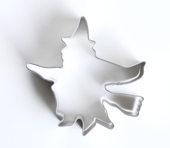 Witch Cookie Cutter, Halloween Cookie Cutter, Flying Witch on Broom Cookie Cutter Il_570xn