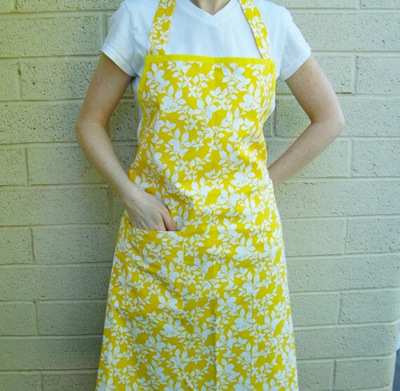Women's Yellow Full Apron Butcher Style by threadsandthings1