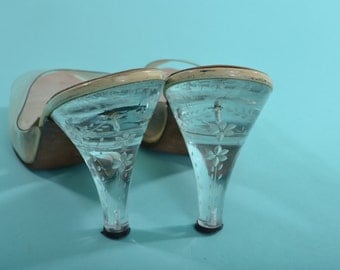 Vintage 1950s Springolator Lucite Shoes - Wedding High Heel - Bridal Fashions Size 8