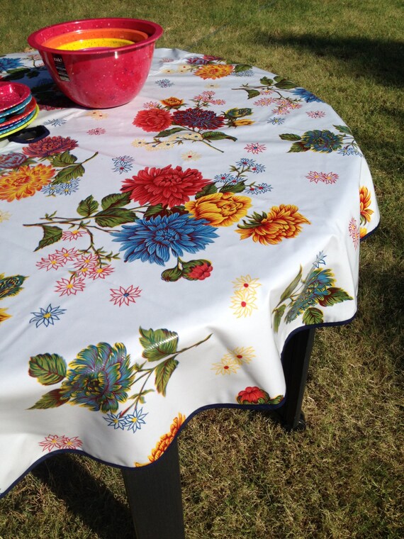 60 White Mum w/ Navy Trim Oil cloth by notyourmamaskitchen on Etsy