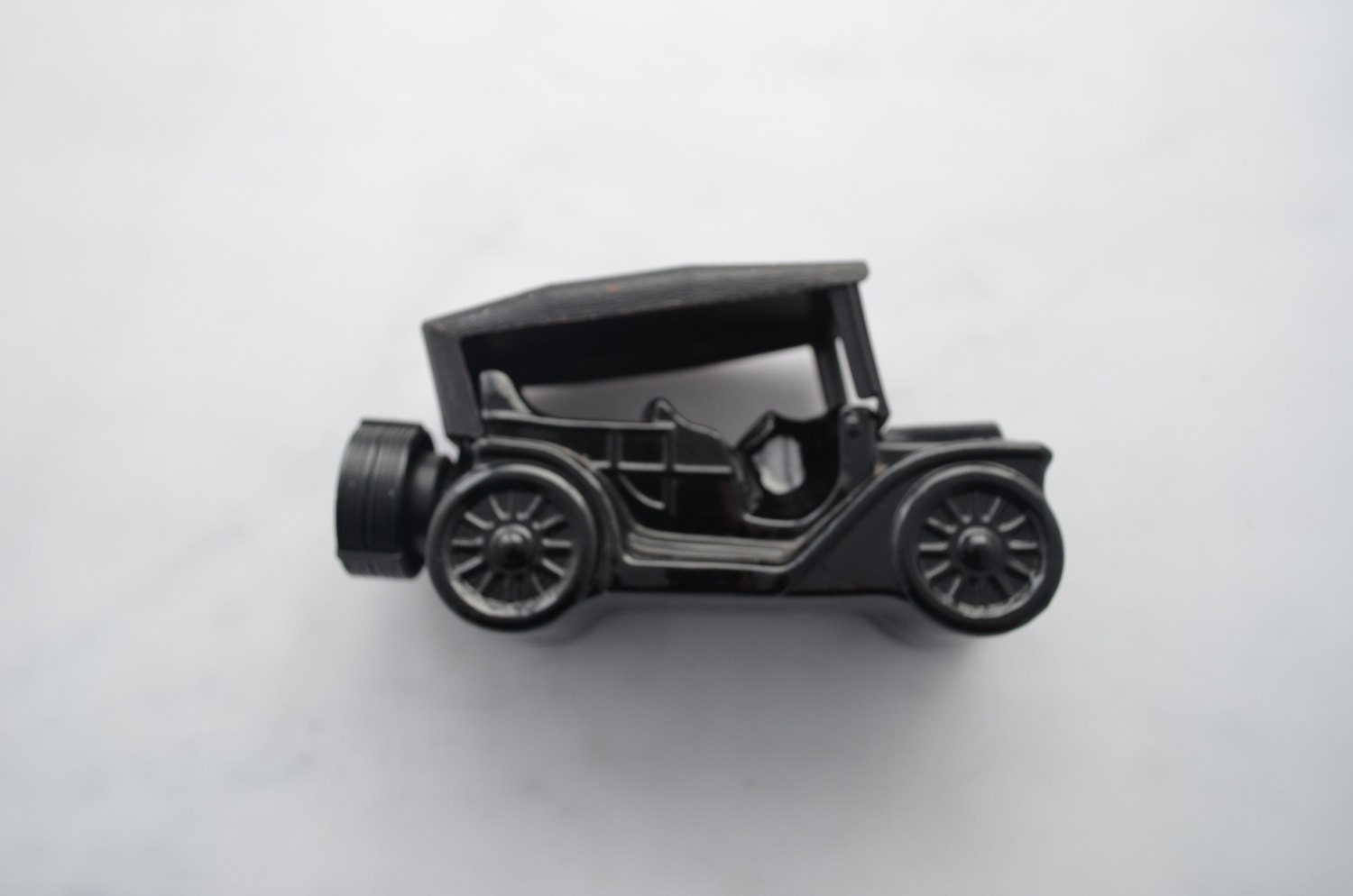 Vintage Avon old car perfume bottle