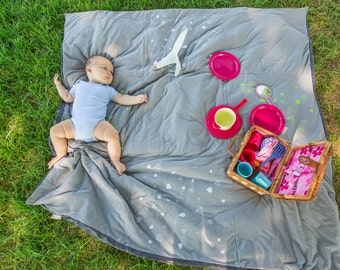 Picnic blanket , Beach Nursery , Padded Play Mat , Travel Play Mat , Waterproof Outdoors Blanket , Family Picnic Blanket with diamond print