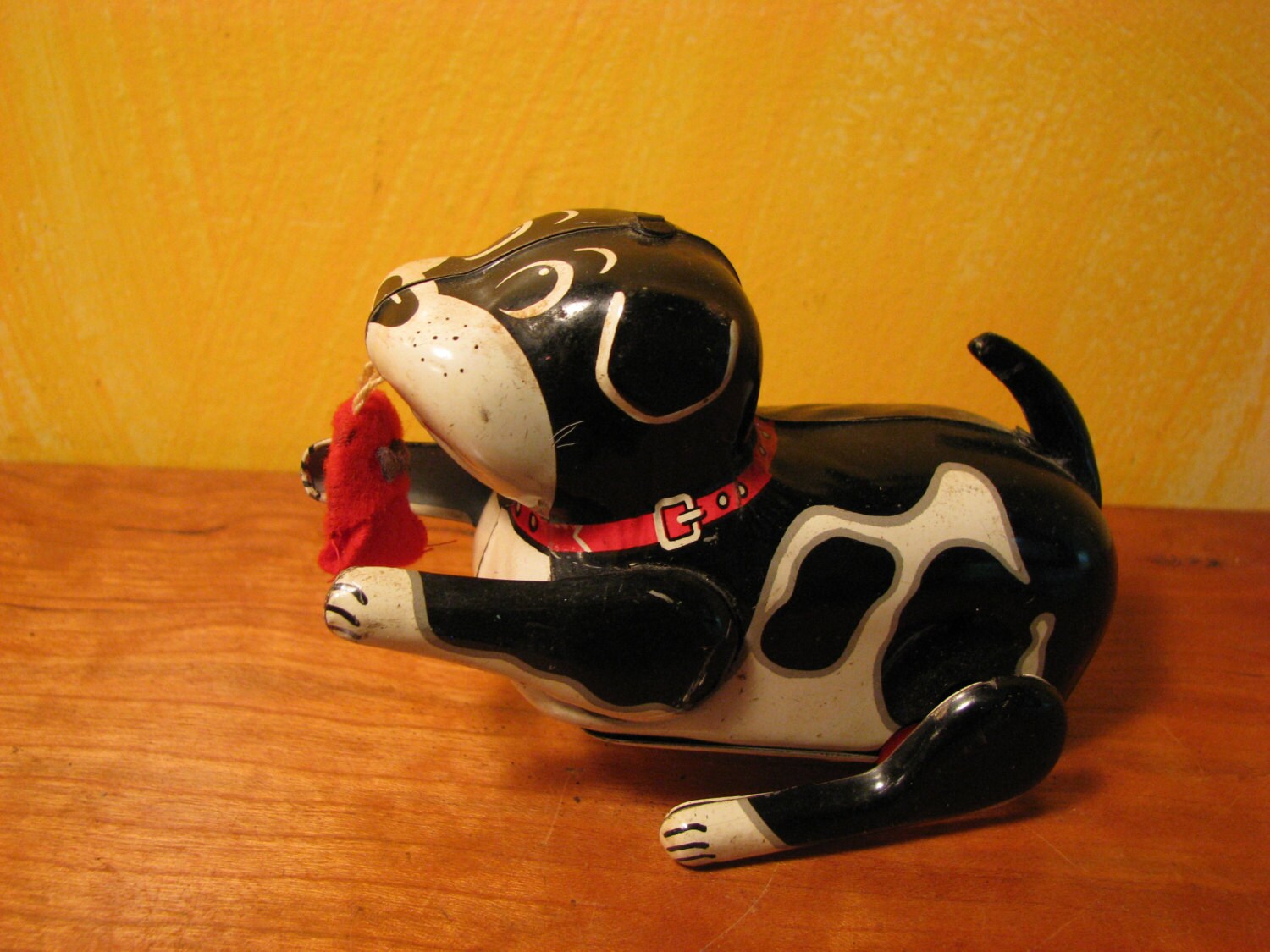 Vintage Tin Wind Up Toy Dog by CrossroadStudio on Etsy