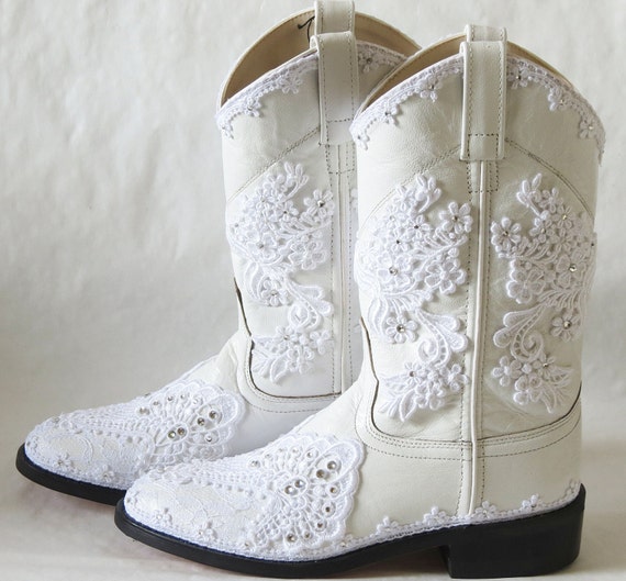 Items similar to PARIS Collection - WeDDING LACe Boots - White Leather ...