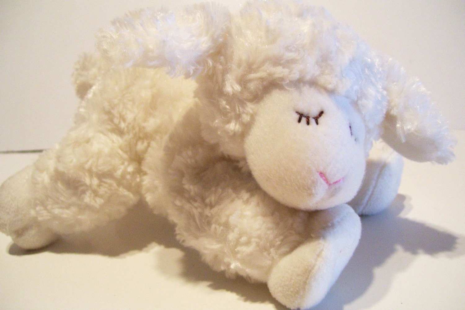 gund winky lamb