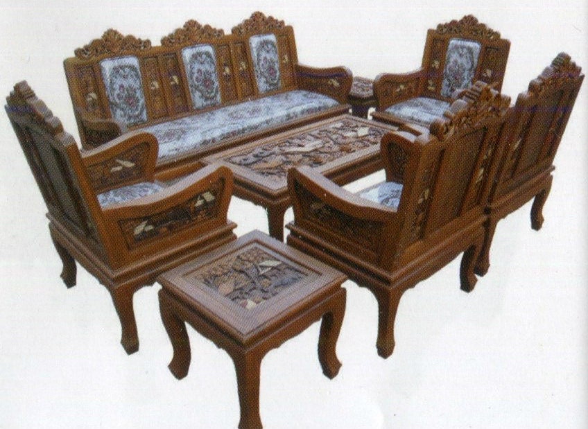 Carved teak wood living room furniture with beautiful country