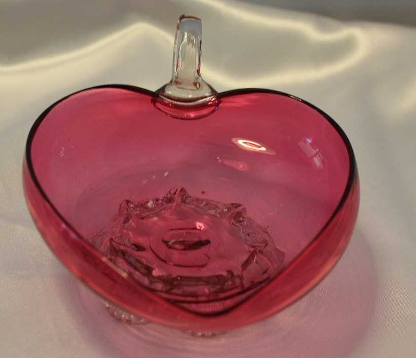 Vintage Heart Shaped Candy Dish in Rose colored glass with Clear Shell ...