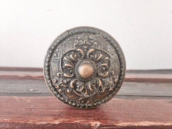 Antique Brass Door Knob Set / Ornate Vintage Brass Door Knobs