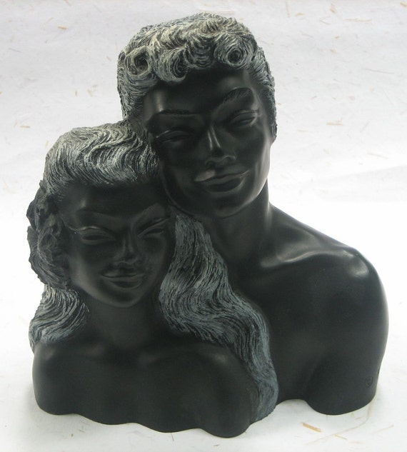 Black coral hawaiian na ipo sculpture