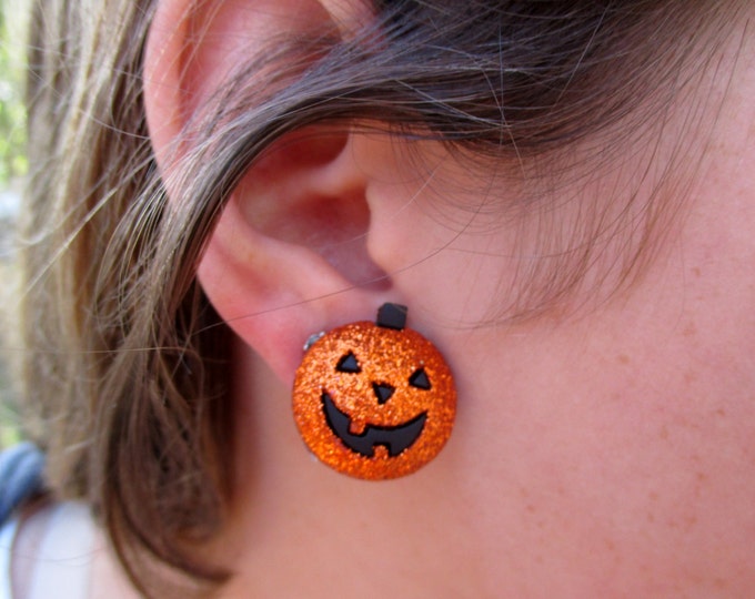 Pumpkin earrings-Fall earrings-Halloween earrings-Glittery Jack-o-lantern studs-pumpkin jewelry-clip on earrings-cute teen party favors-kids