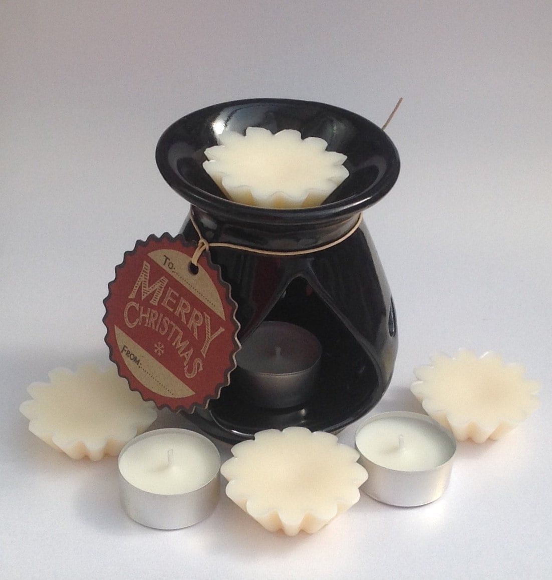 Wax tart burner with wax tarts and tea lights