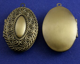 1,3,or 5 pcs-Large Oval Locket, Ornate Oval Locket, Antiqued Brass Oval Locket - AB-B23392-8S