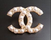 Popular items for pearl brooch on Etsy