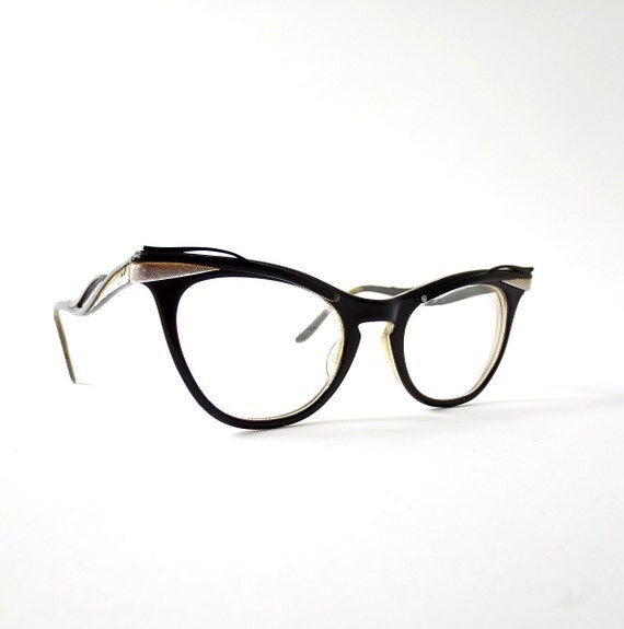40s style glasses