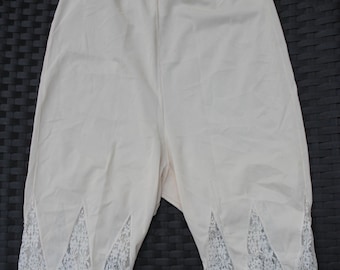 Vintage pettipants, bloomers, pantaloons, knickers, drawers