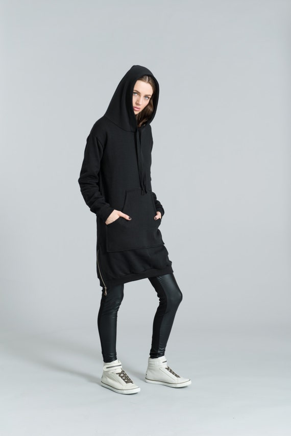 GUESS Womenâs Pilar Envelope Clutch | Accessorising - Brand Name / Designer Handbags For Carry 