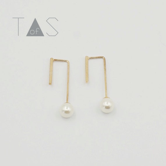 Pearl Long Earrings / Pearl Brass Earrings / Simple Thread Through Earrings