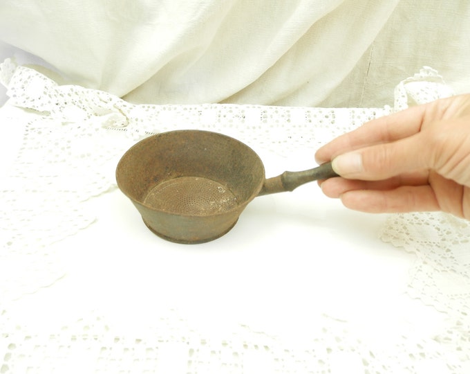 Small Antique French Metal Sieve with Wooden Handle, Vintage Kitchenalia, French Decor, Cottage, Shabby Chic, Strainer, Sugar Sprinkler