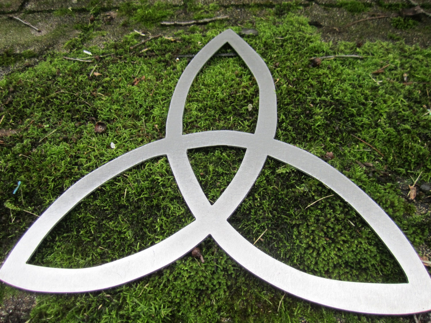 Metal Simple Celtic Triple Knot / by CuttingEdgeSteelwork on Etsy