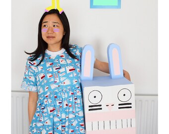 Fun all-over print dress, cute t-shirt smock dress, illustrated print dress, spring summer dress, smock dress, all over pattern smock dress