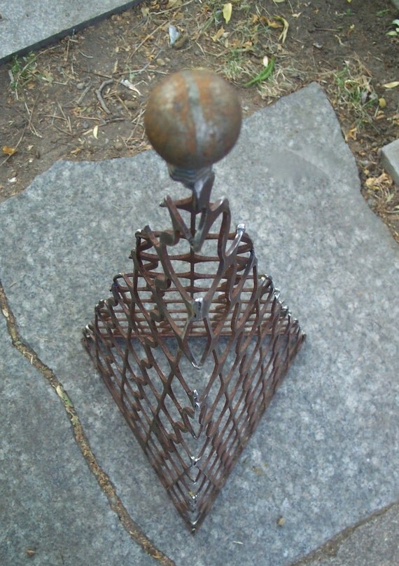 Steel Obelisk Unique Garden Decor Rusty Garden by MiscKDesigns