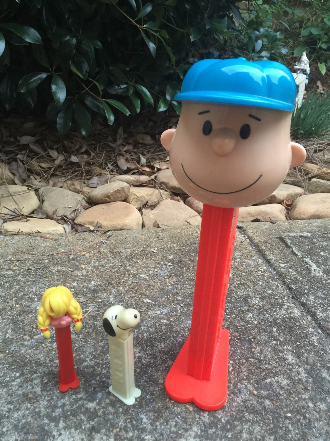 Large charlie brown pez dispenser Charlie Brown large pez