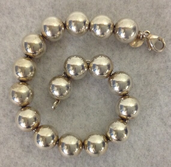 Authentic Tiffany & CO Sterling Silver Bead Bracelet 7.5