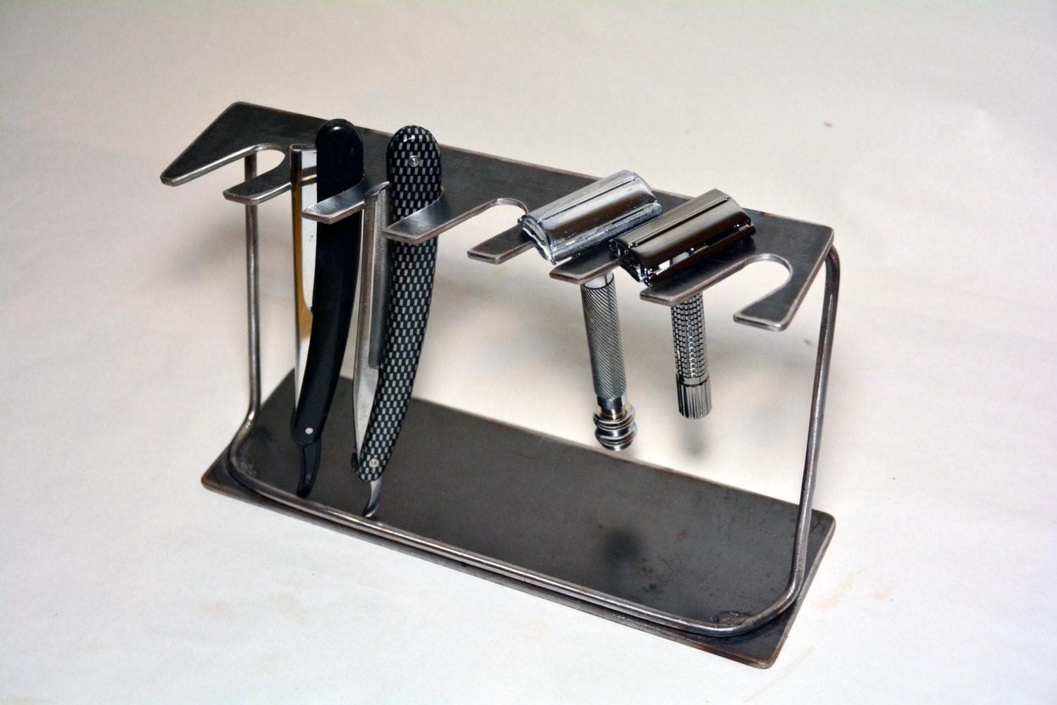 Seven Day Razor Display Stand for Straight and/or Double Edge