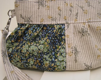 bridesmaid clutch Janbag wristlet , pleated, green,cream,wristlet,pocket, floral flowers -- Little yellow flowers