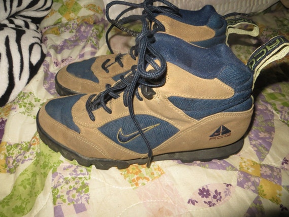 old acg boots