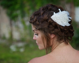 Bridal Hair Comb, Wedding Feather Headpiece Accessory - Glimpse - FA191