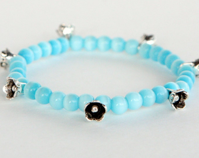 Zen flower charm stretch bracelet with Tigre eye beads