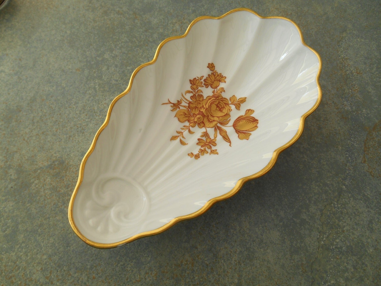 Vintage Shell Mint Dish Castel Limoges France Haute Juice