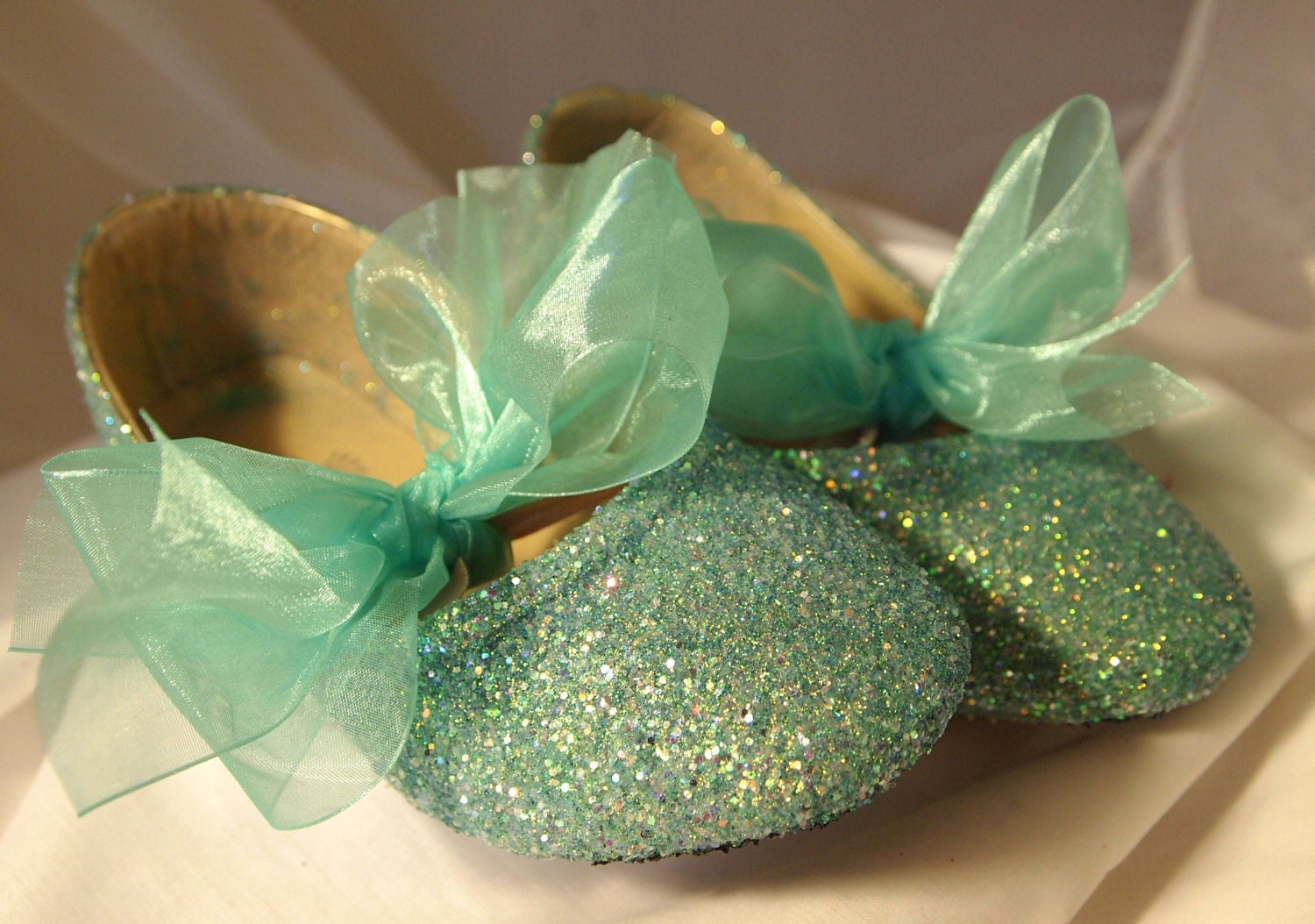 FLOWER GIRL SHOESWedding ShoesSpa or Mint GreenRibbon and