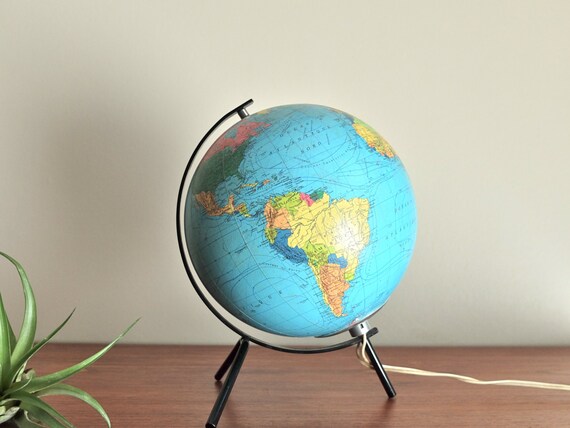 Globe terrestre H 29 cm CLÉMENCE | Maisons du Monde