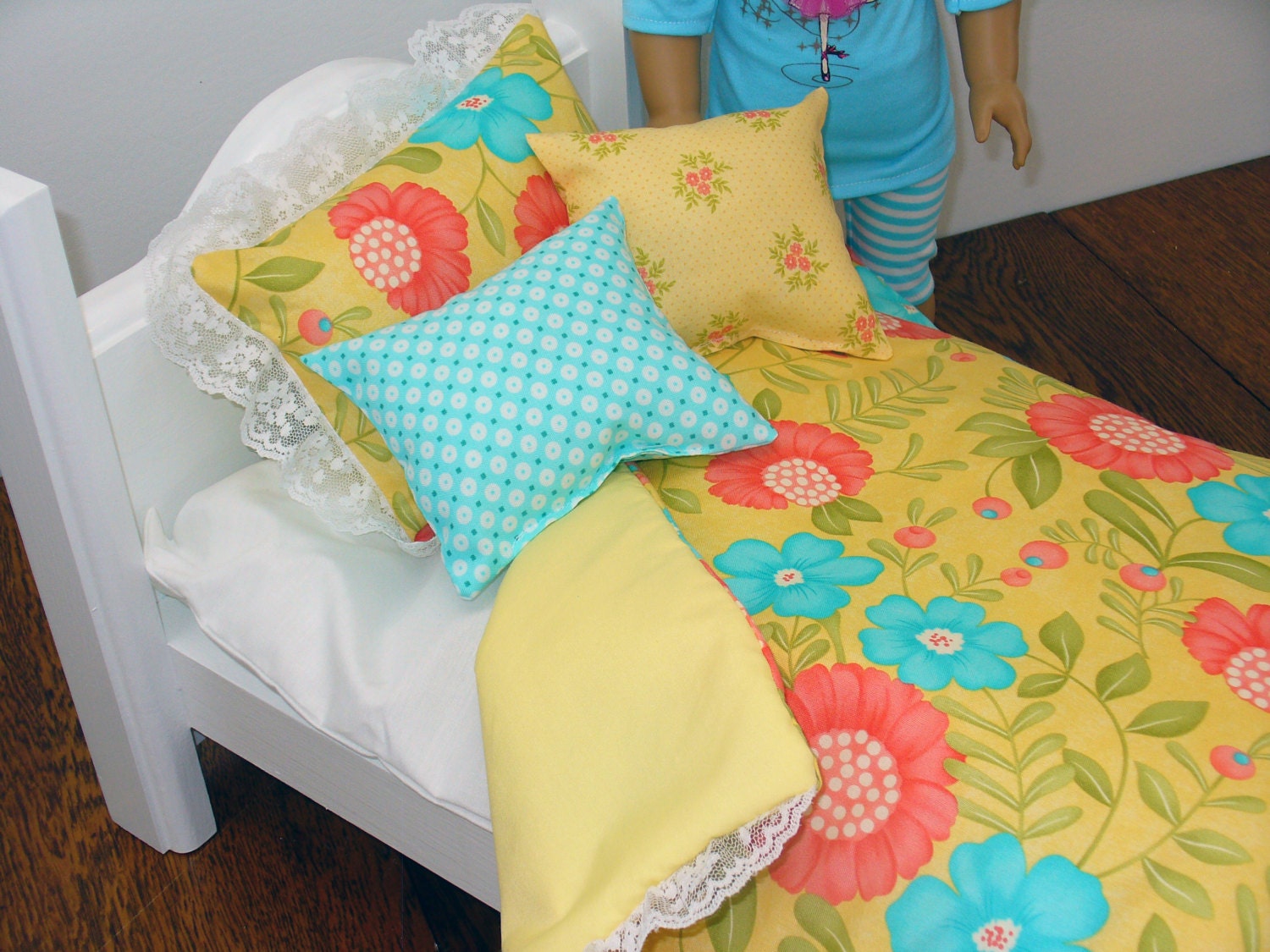 18 inch Doll Bedding / 18 Doll Bedding / American Made