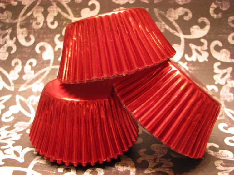 50 Gold Foil Baking Cups/ Gold Cupcake Wrappers/ by AllThatDough