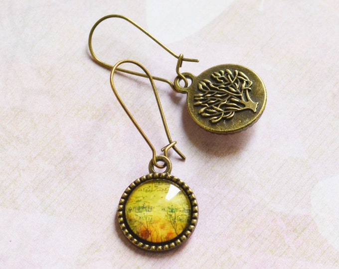 Retro Nature // Earrings in metal brass with image under glass // Vintage, Boho Chic //