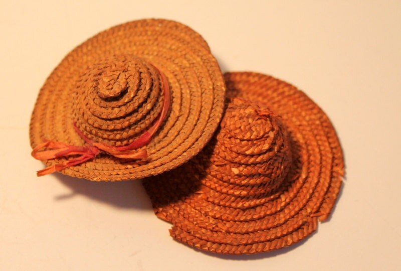Vintage Straw Hats Straw Doll Hats Small Craft by AHiddenNest